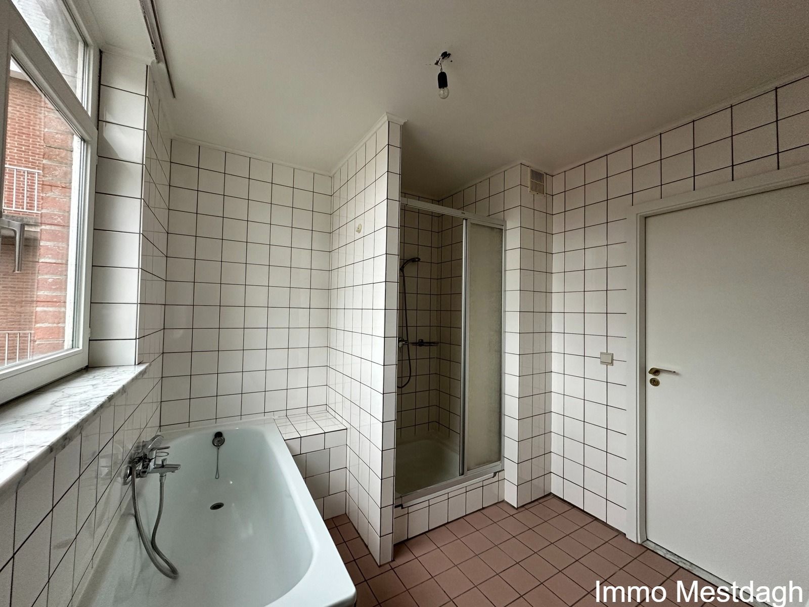 Royaal appartement met garagebox en zicht op de Schaffense Poort. foto 23