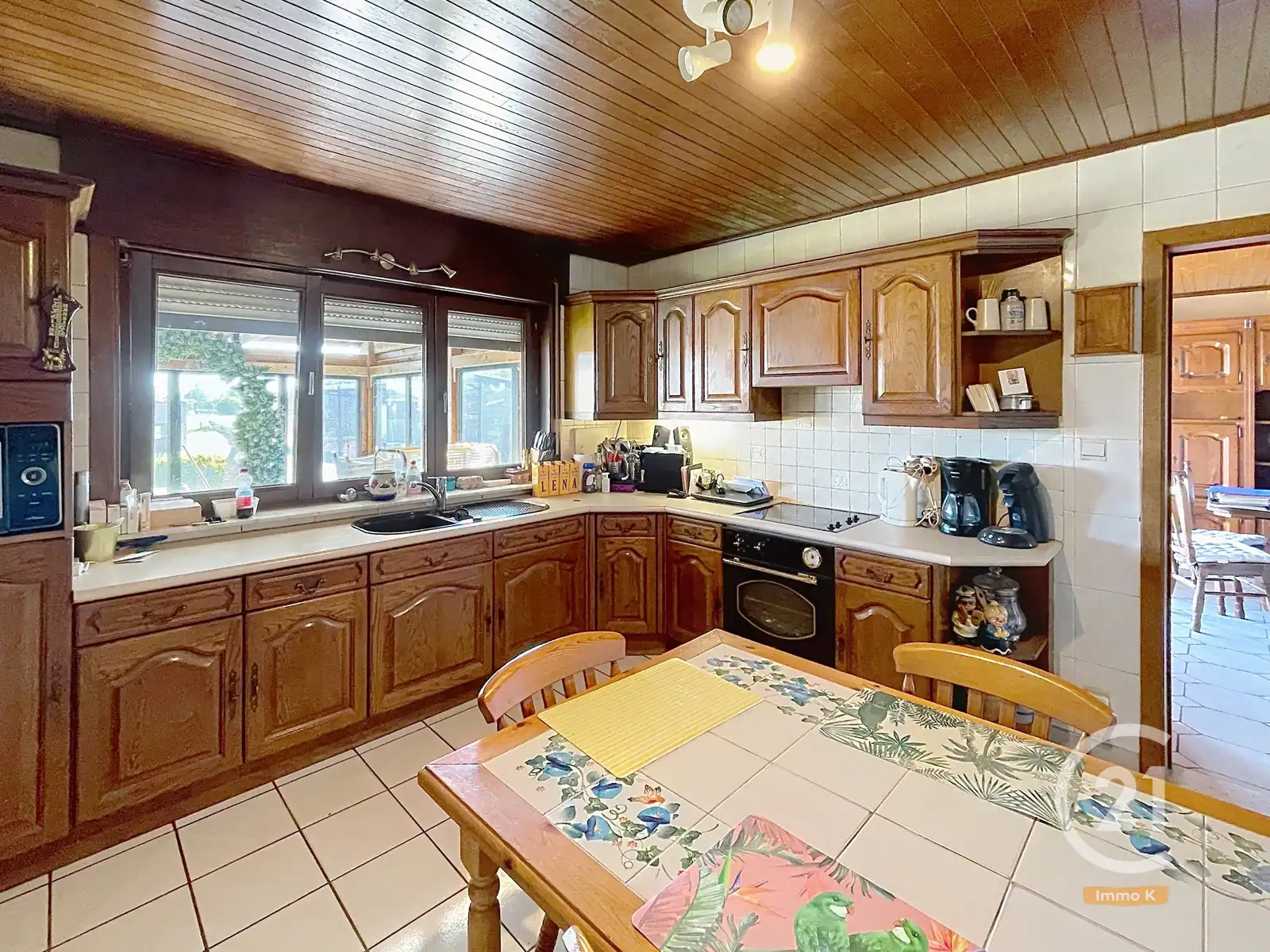 Ruime gelijkvloerse woning met opslag op perceel van 40a55ca foto 11