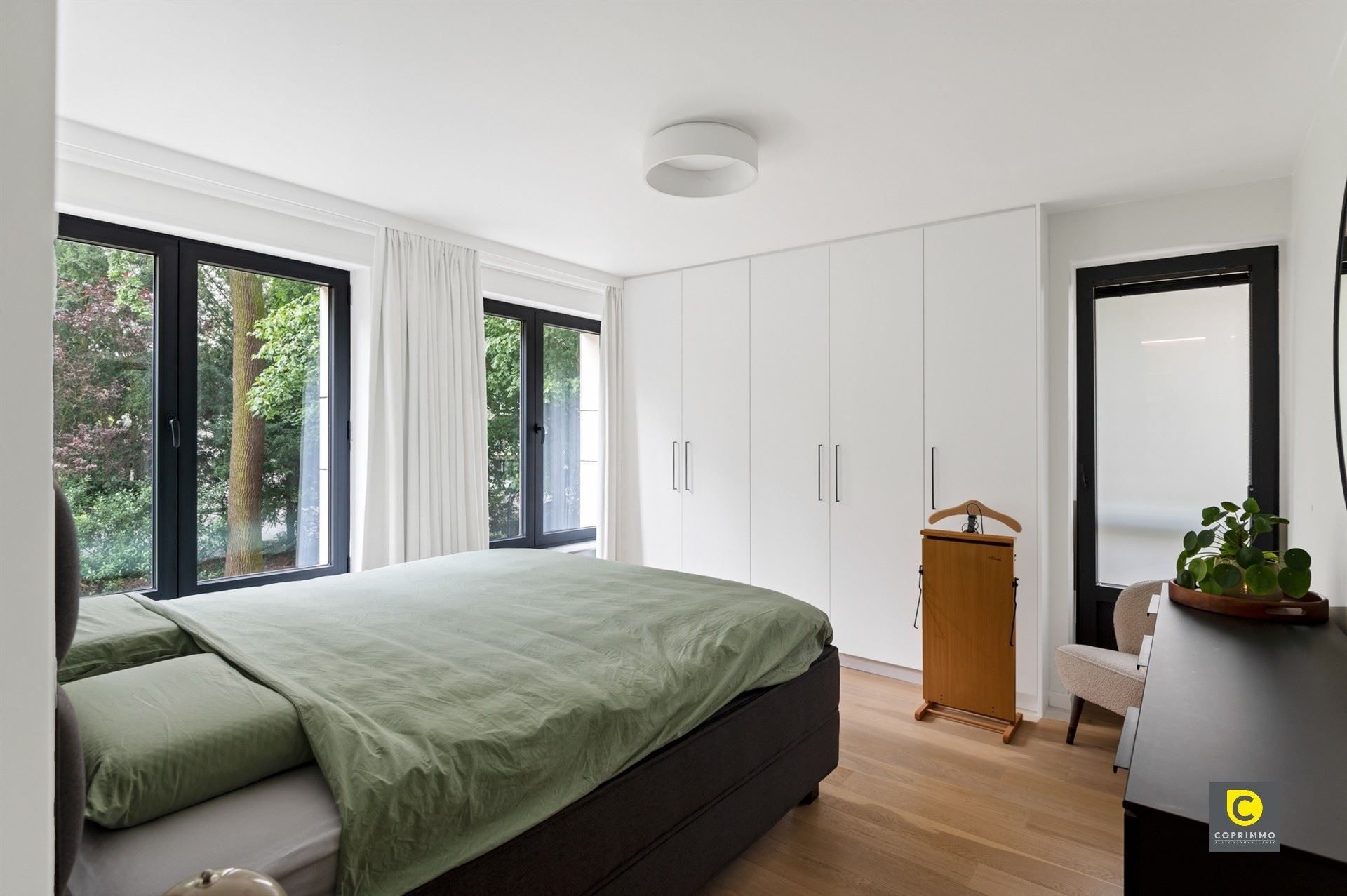 Verborgen pareltje met 2 slpks en 2 terrassen! foto 7