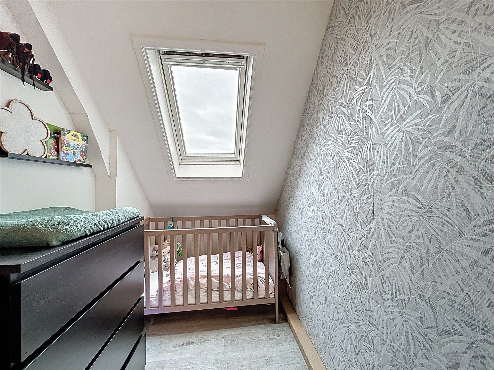 instapklare woning met 2 slaapkamers en ruime veranda op perceel van 158m² foto 9