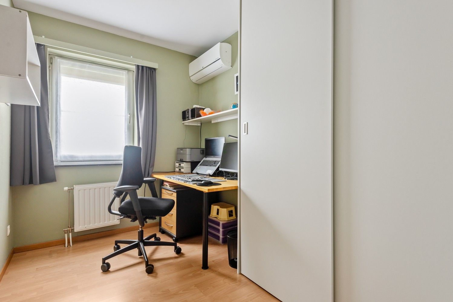 Ruim duplexappartement op centrale ligging nabij centrum Wilrijk foto 12