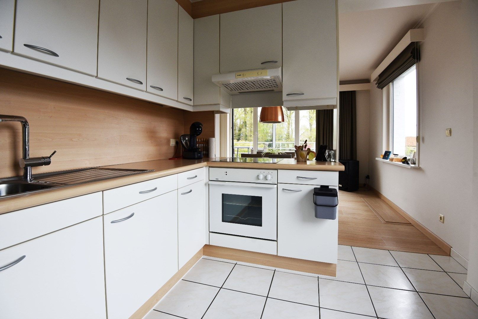 Energiezuinig app. 82m² met 2 slpks, zonnig terras en garage te Adegem foto 4