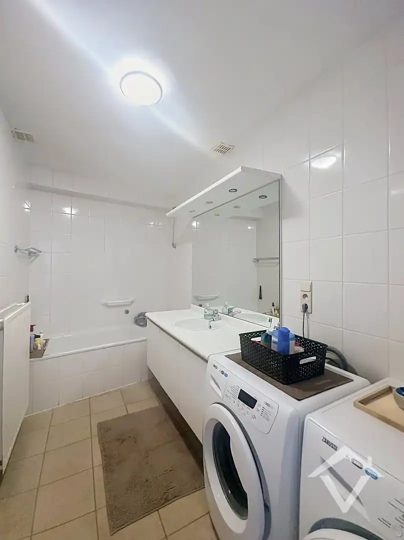 Appartement met 2 slaapkamers en 2 terrassen te Koekelare  foto 14