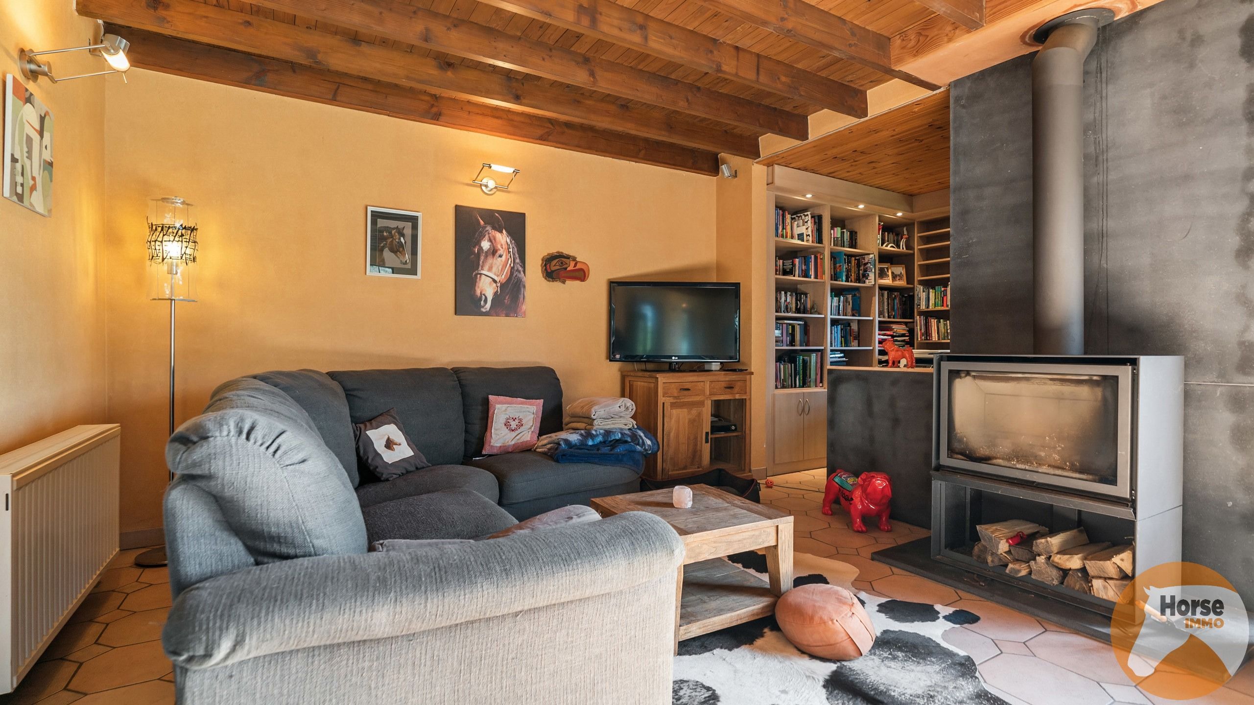 BERLARE - Instapklare woning met stallen en weides foto 14