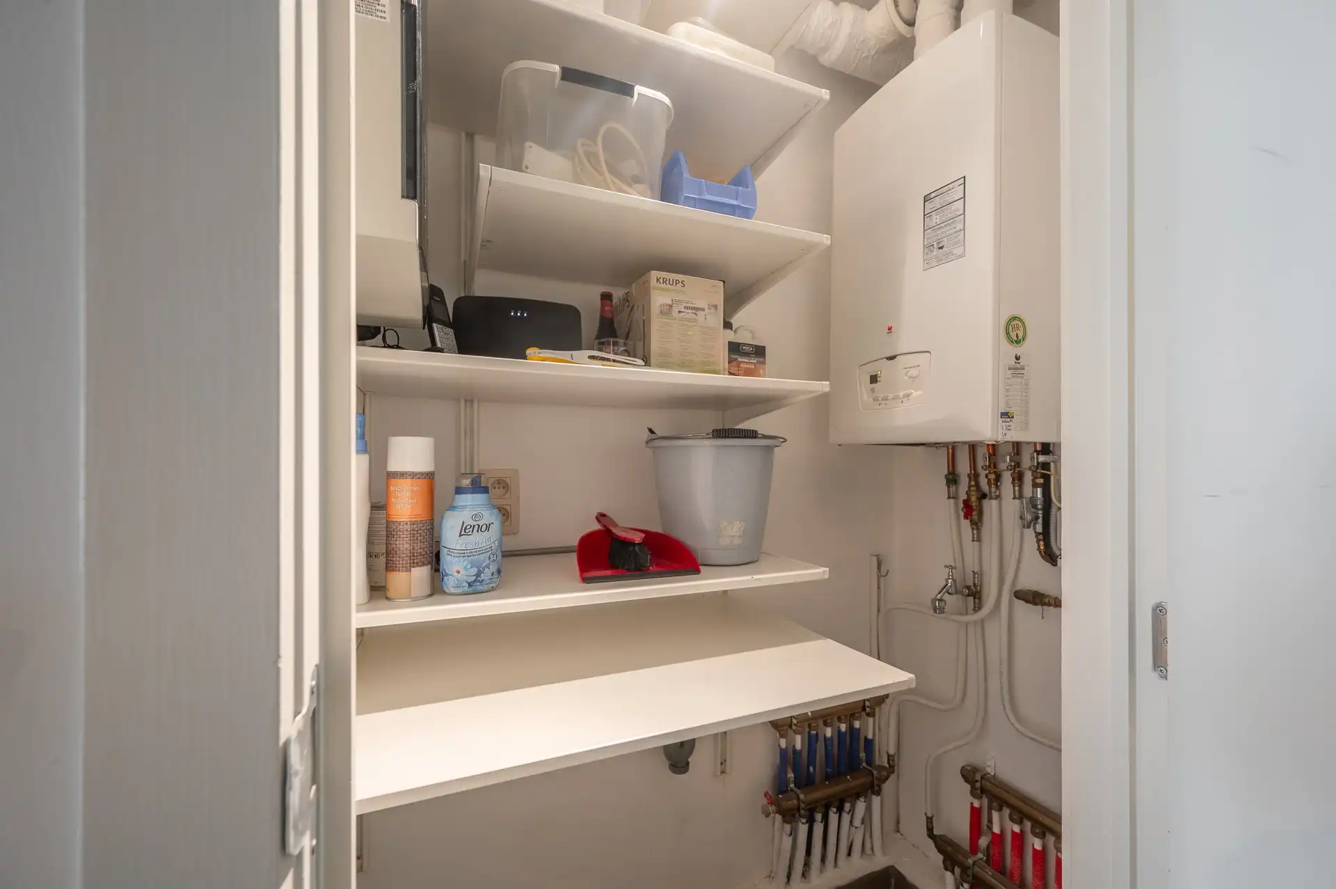 Lichtrijk appartement met 2 slaapkamers in een rustige zijstraat van de Zeedijk foto 10