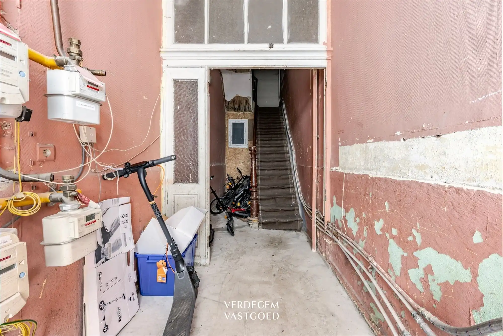 Opbrengsteigendom met 4 appartementen, verder af te werken foto 24