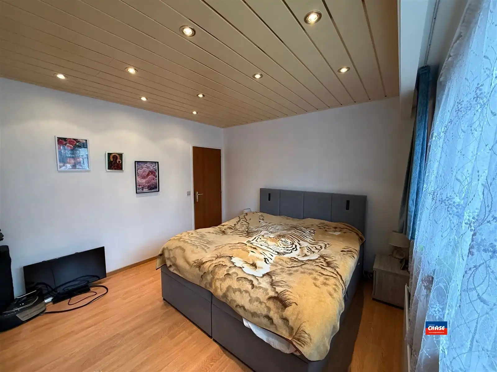 Appartement met 2 slpks en garage foto 10