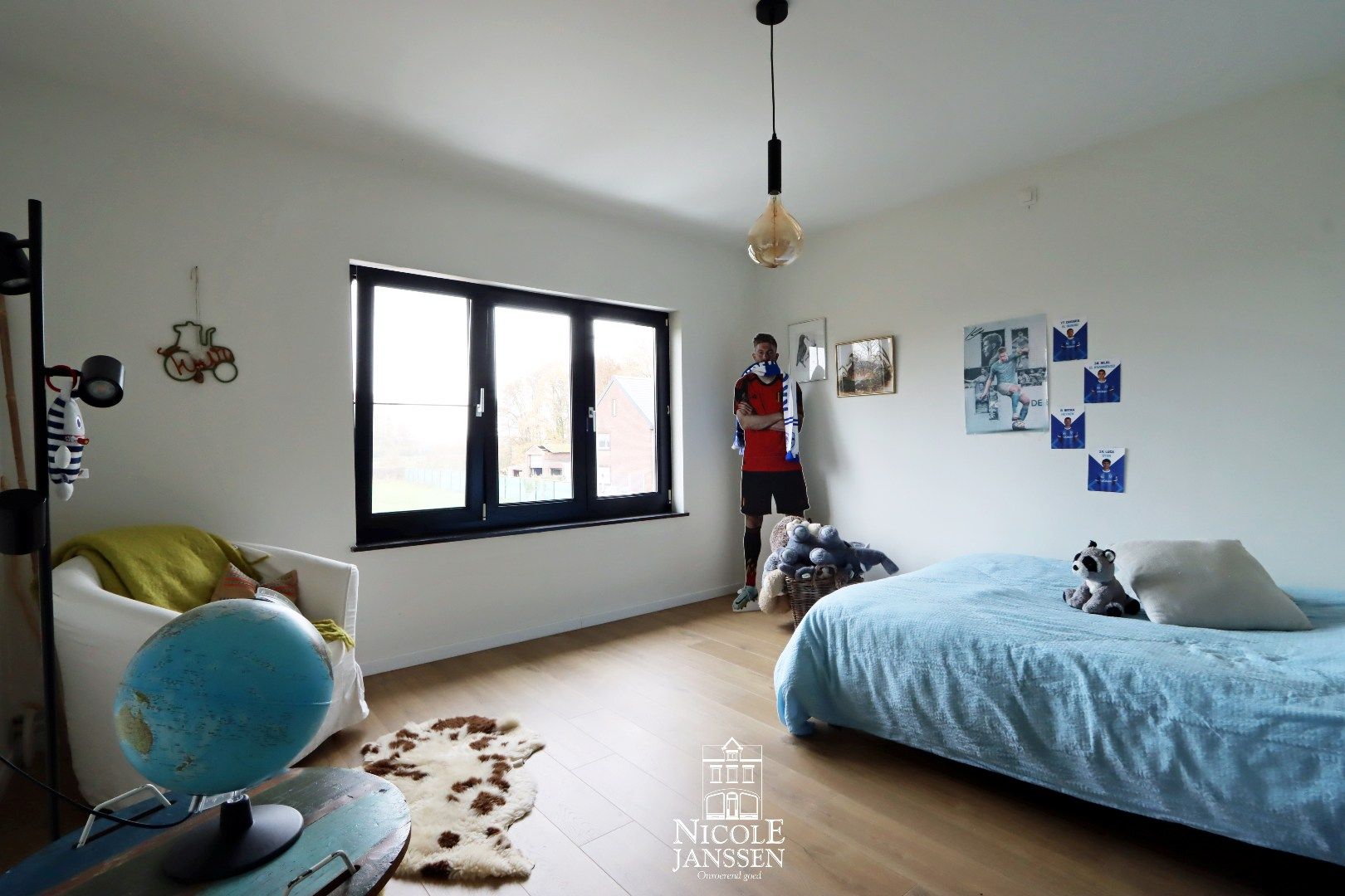 Ruime gezinswoning met loods  foto 19