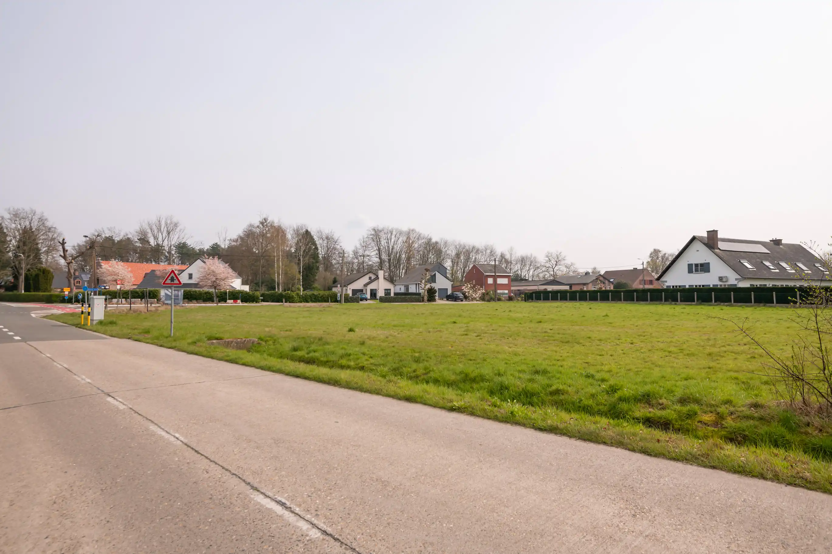 Ruime bouwgrond van 18 are in groene omgeving te Rijmenam foto 4