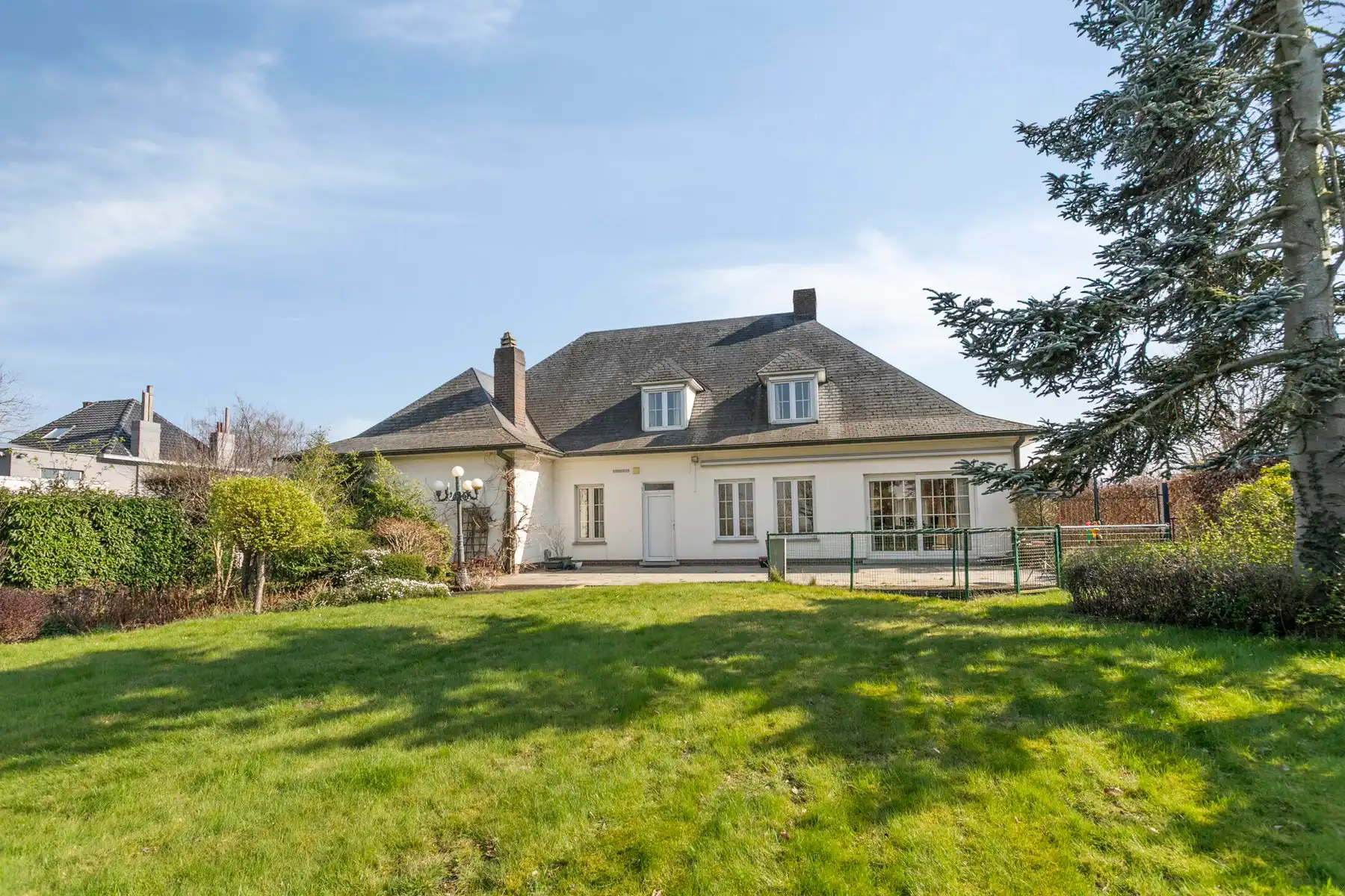 Villa met 4 slaapkamers en prachtig uitzicht op 2399 m² foto 25