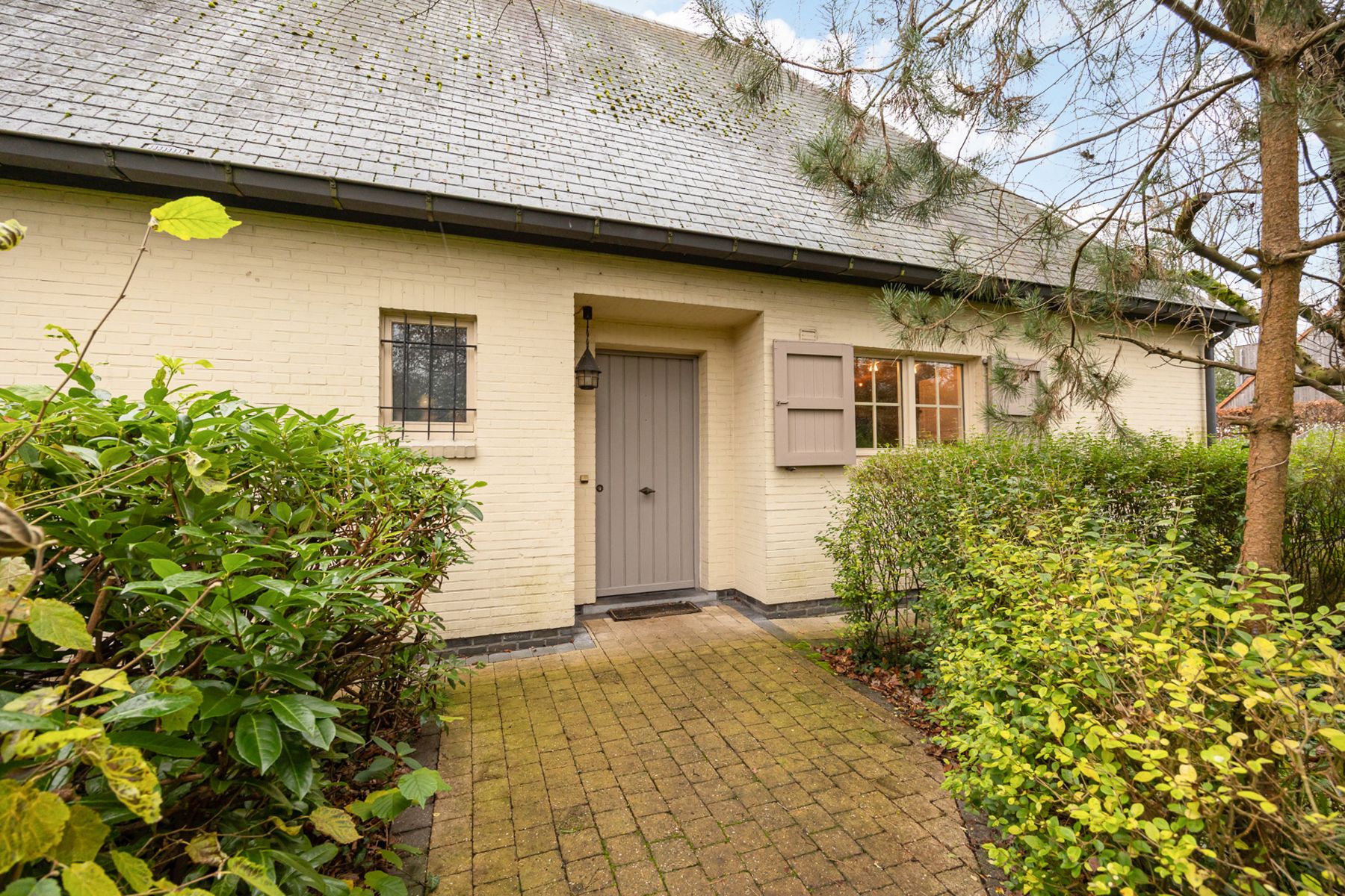 Klassieke sfeervolle villa op 1.753m² met zwembad foto 11