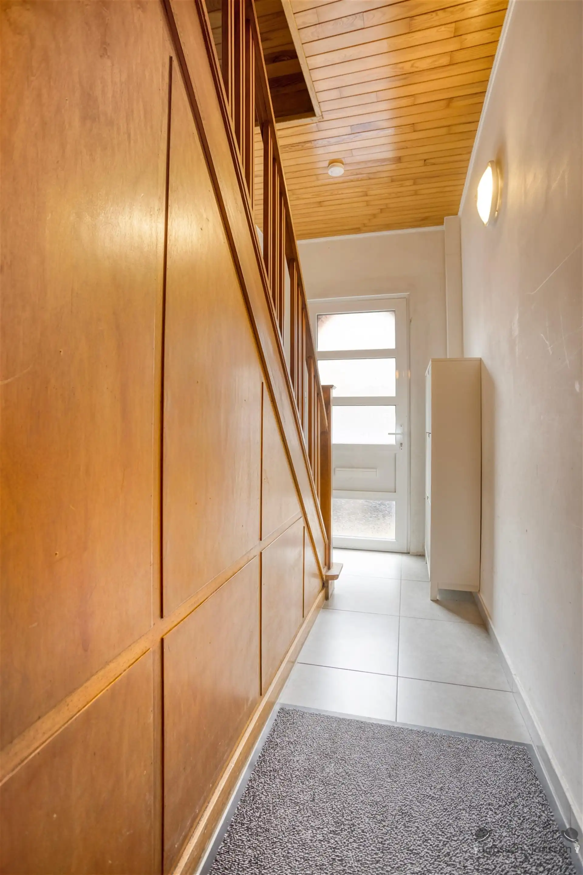 Karaktervolle rijwoning met 4 slaapkamers foto 3