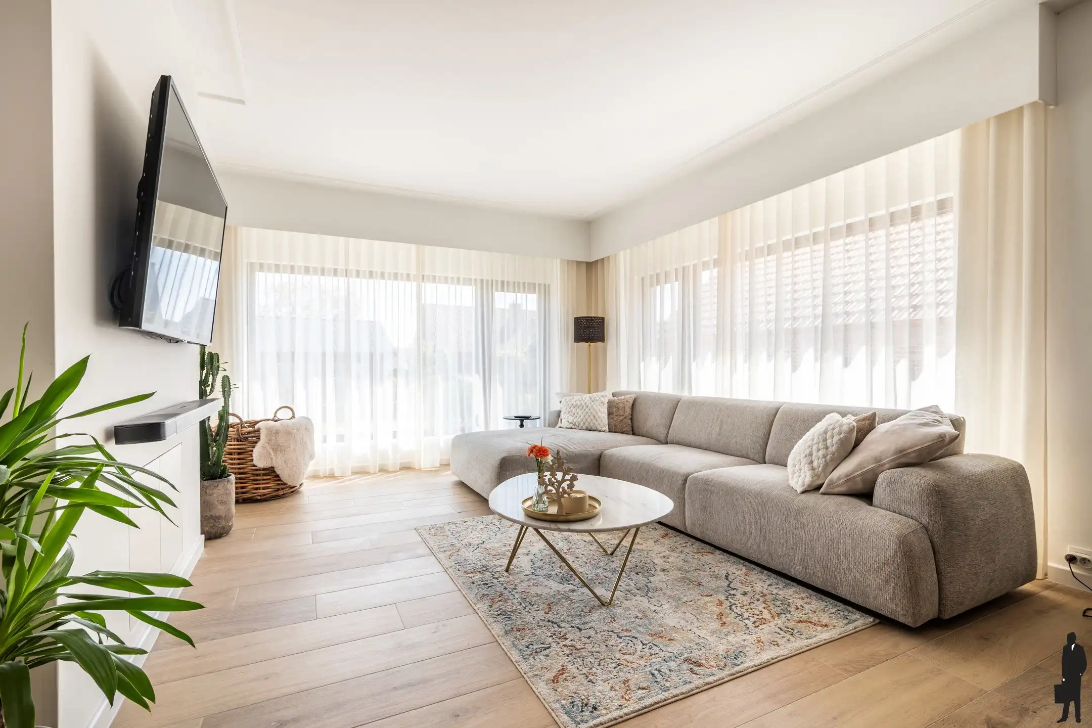 Laagbouwvilla - doorgedreven gerenoveerd, 3 à 5 slpks. foto 5