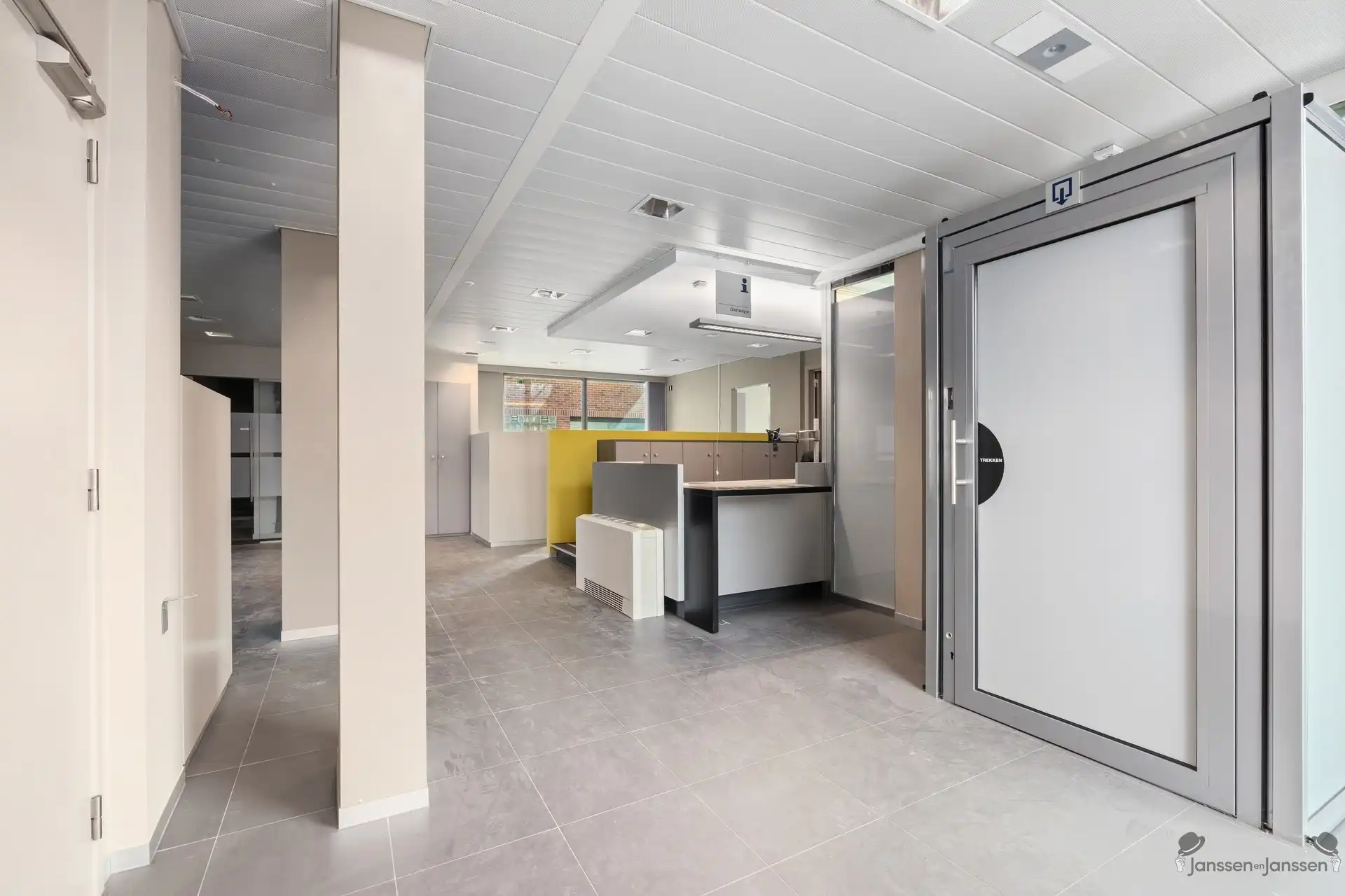 gebouw voor gemengd gebruik foto 10