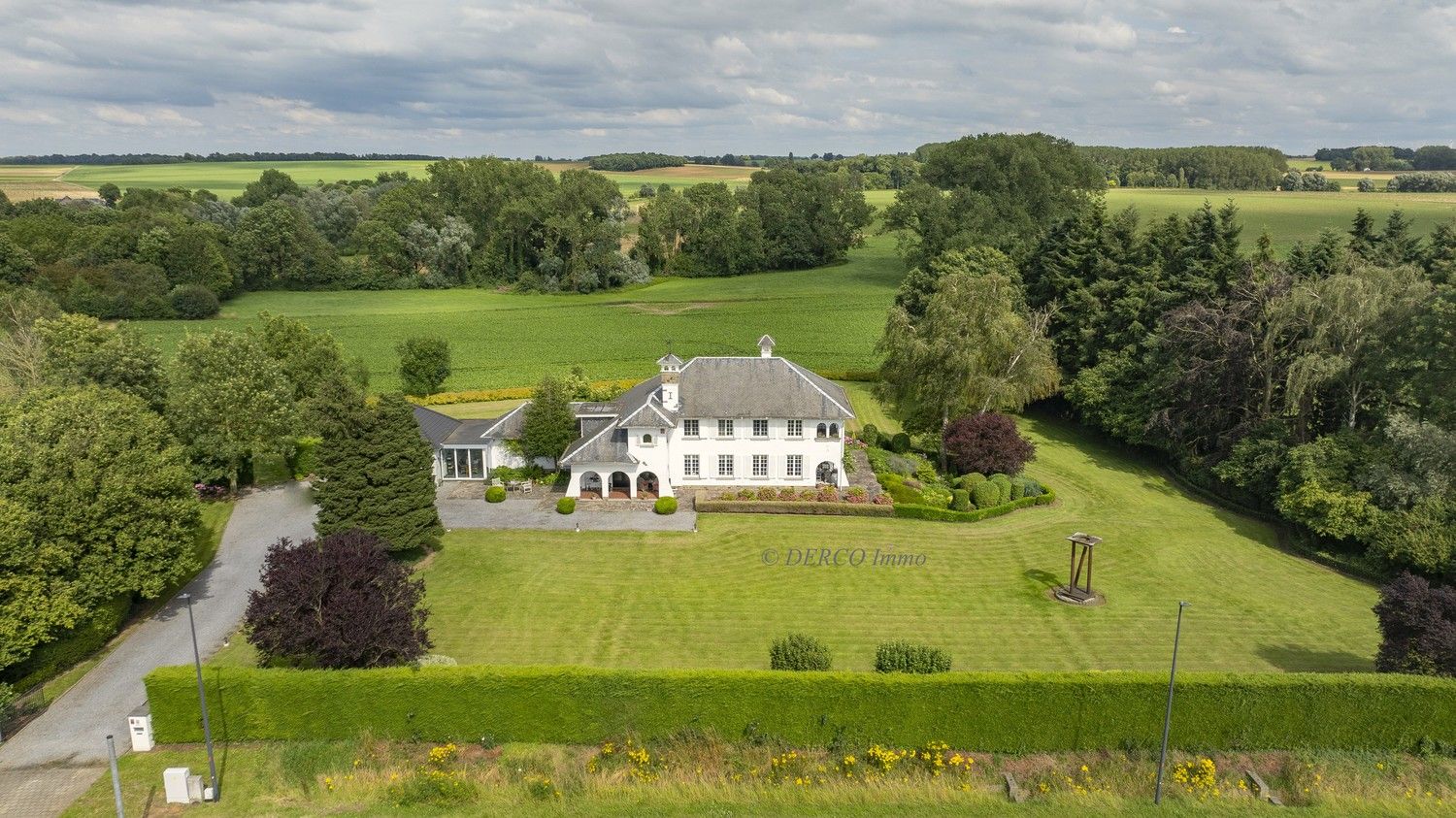authentieke villa met "een ZIEL" -----  prachtig terrein 14.900 m2  ----- blijvende VERGEZICHTEN op beschermd landschap foto 31