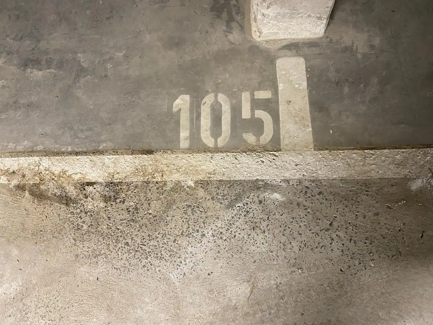 Ondergrondse autostaanplaats te huur foto 2