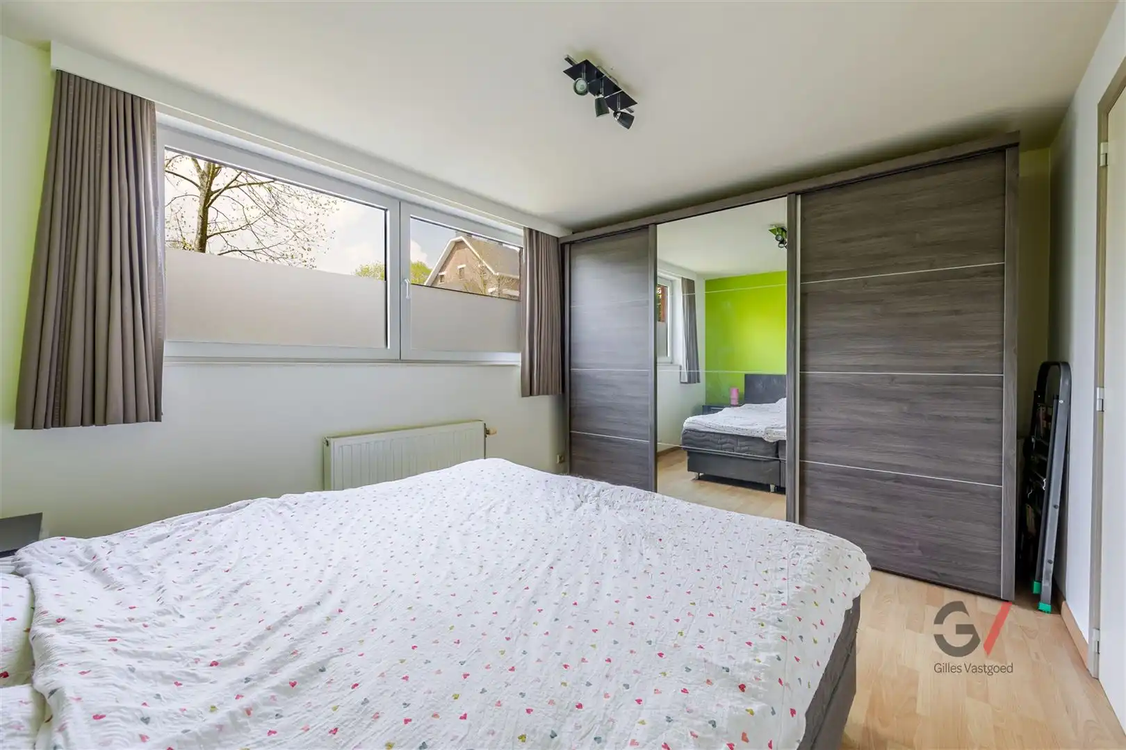 Appartement, incl. autostaanplaats en ruim terras foto 10