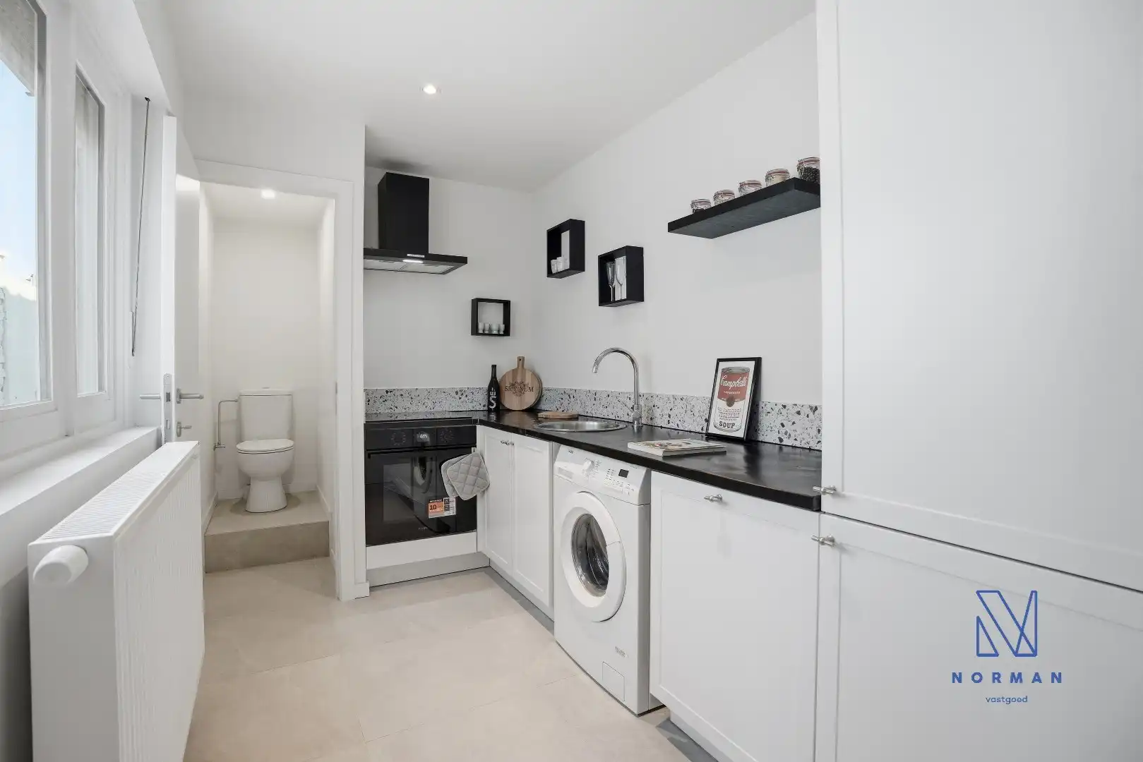 Volledig gerenoveerde woning te koop in het centrum van Ingelmunster met 3 slaapkamers. foto 6