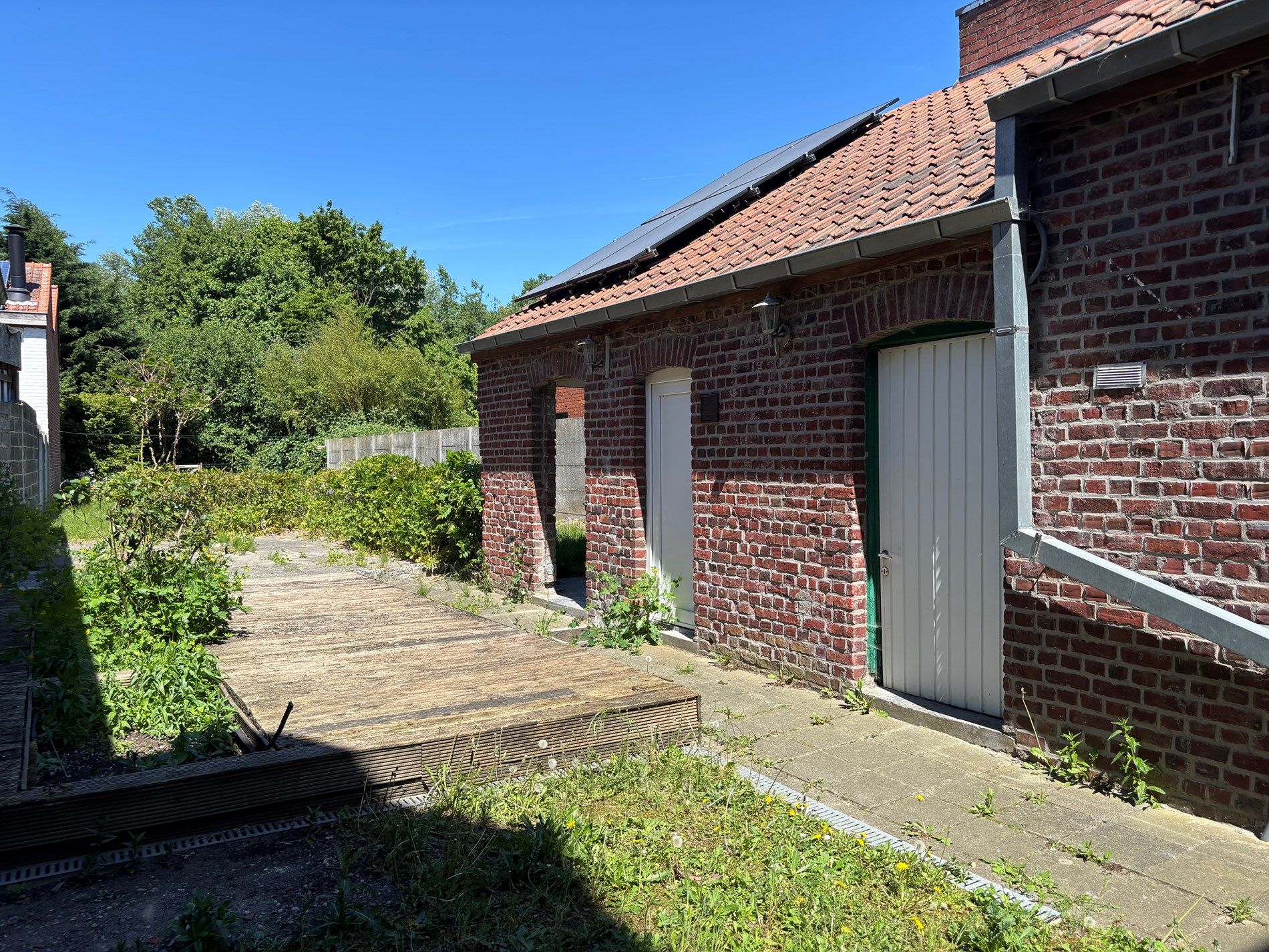 Charmante instapklare woning in Deerlijk! foto 17