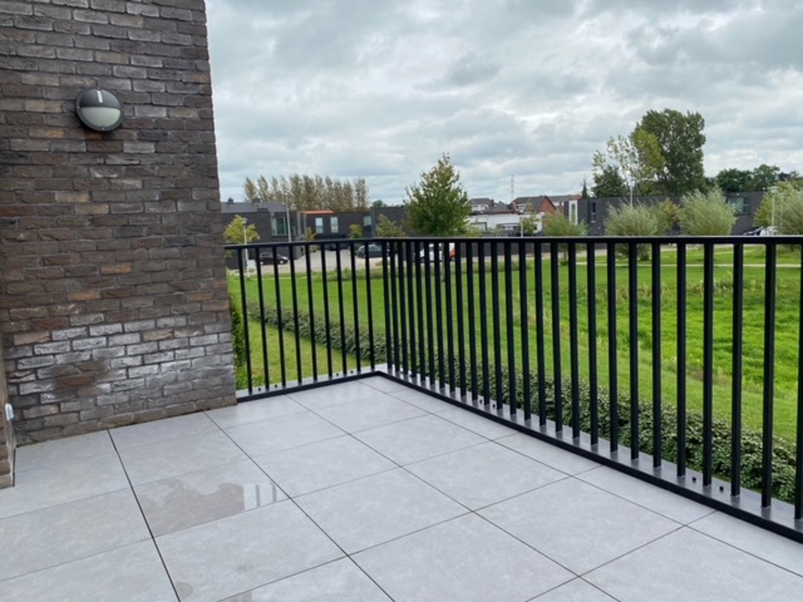 RUIM APPARTEMENT (71,35m2) MET 1 SLK, ONDERGRONDSE AUTOSTANDPLAATS EN KELDERBERGING TE HASSELT foto 14