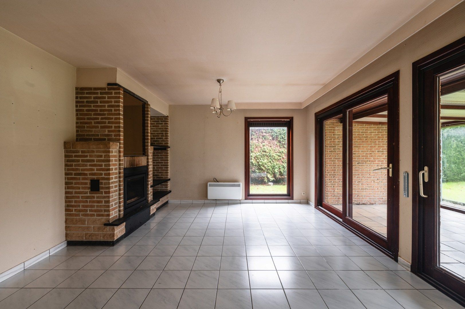 Open bebouwing op 950 m² met 4 kamers en garage foto 11