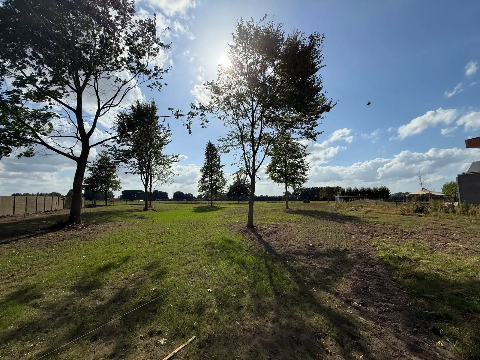 Half open woning met 4-6 slpks en prachtig landelijk zicht foto 5
