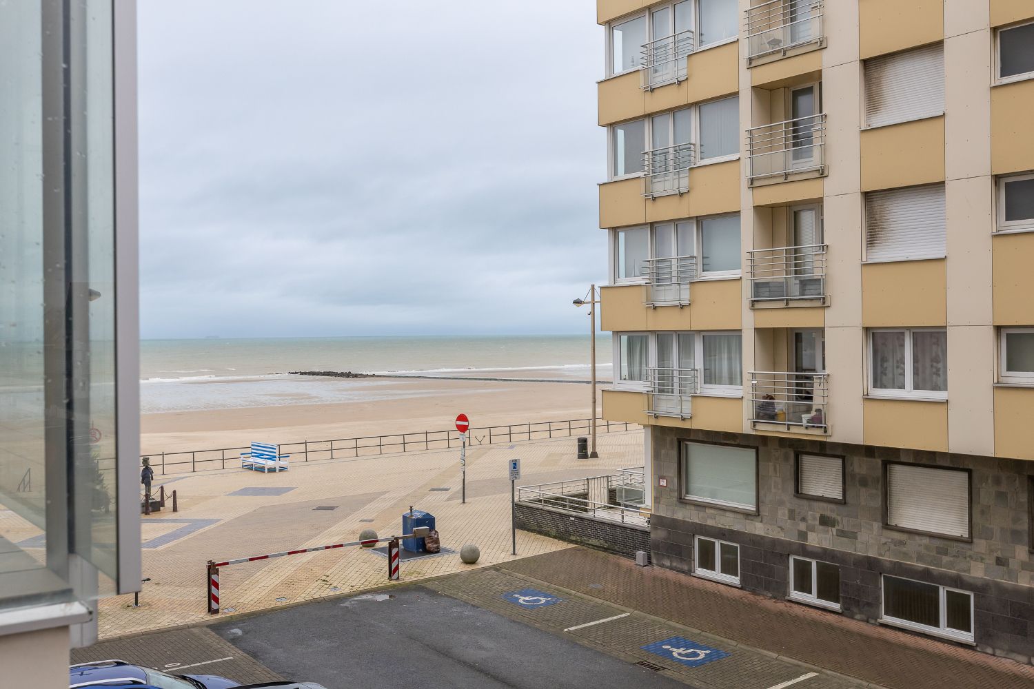 Knus 2 slaapkamer-appartement met lateraal zeezicht foto 2