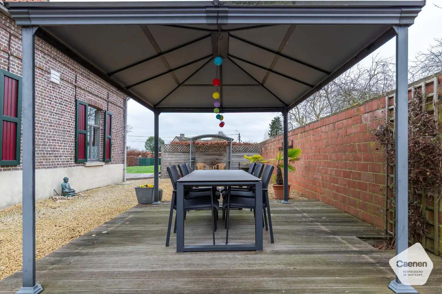 AUTHENTIEKE WONING op 3060&nbsp;m²&nbsp;in landelijke omgeving met 5 slaapkamers en 2 ruime bijgebouwen foto 19