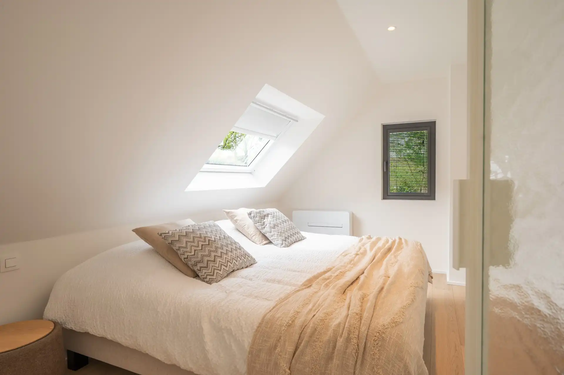 Smaakvol afgewerkte villa in Maaiken met ruime tuin foto 21