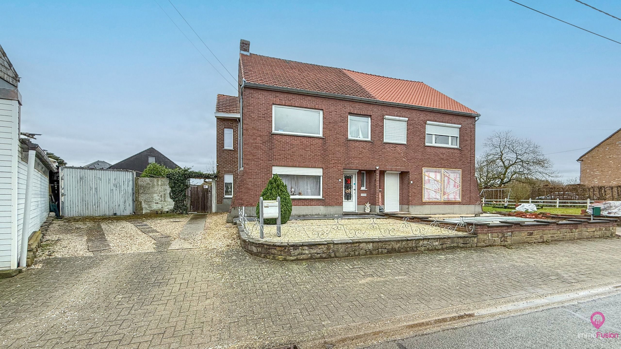 Instapklare woning met praktische indeling gelegen te Halen! foto 29