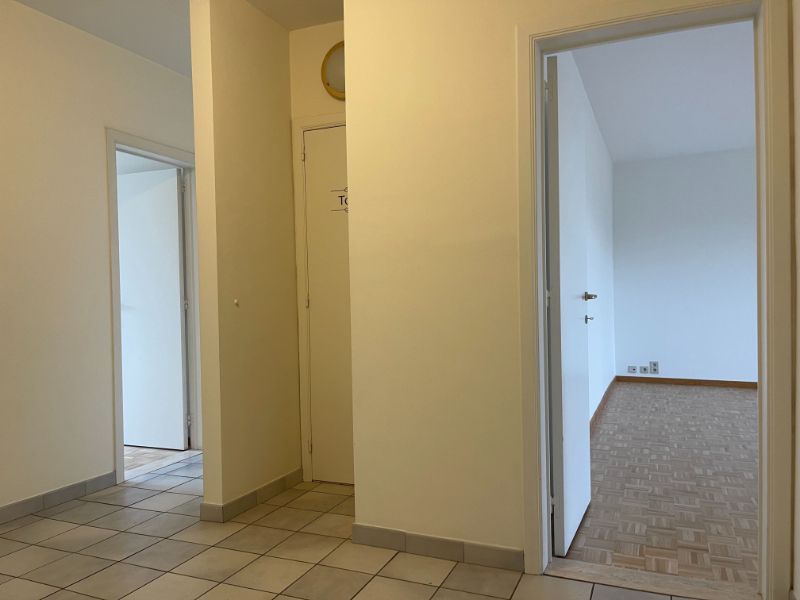 Zeer ruim appartement in centrum van Brasschaat foto 8