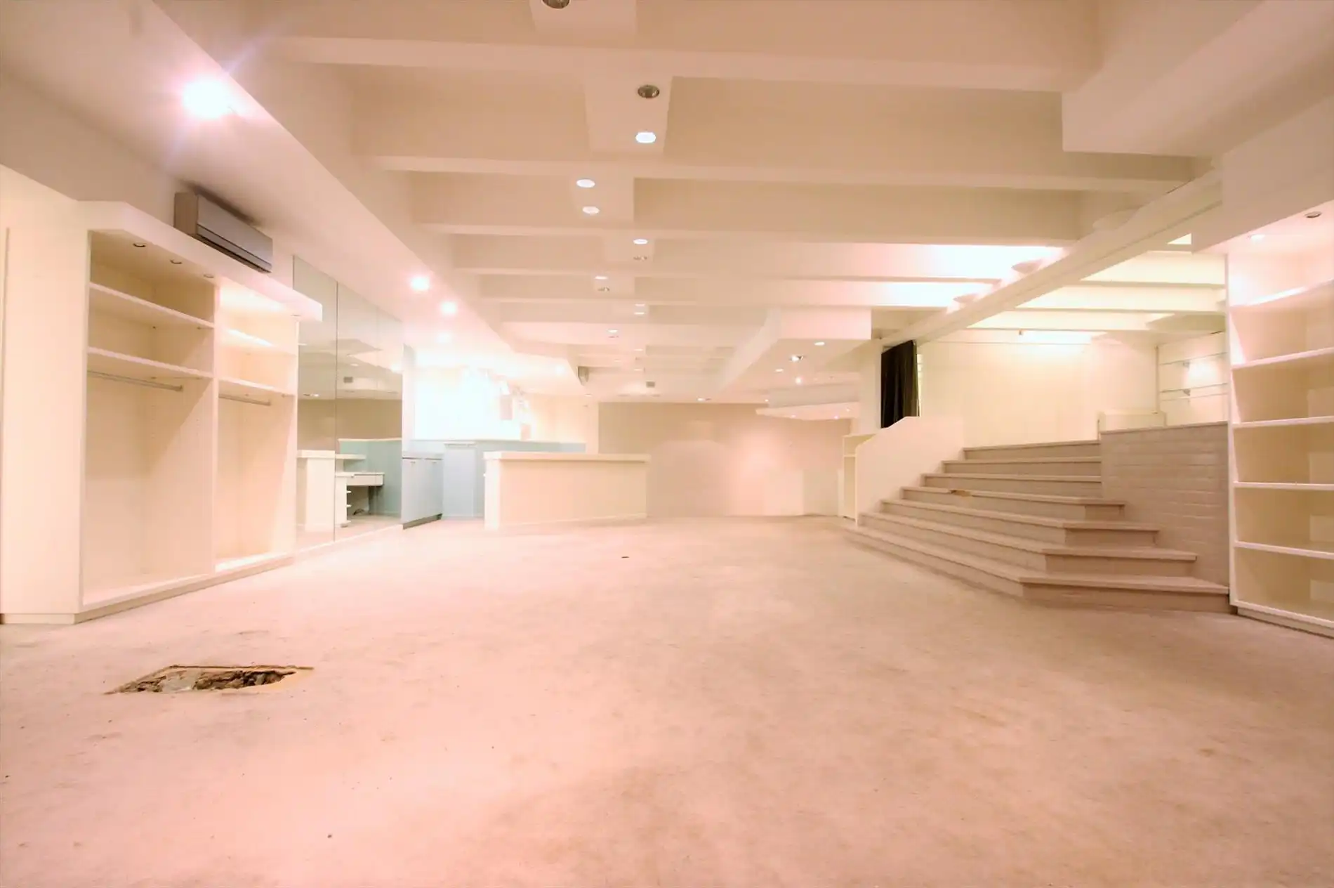 Winkelpand te huur Zilverpand 23 Brugge foto 3