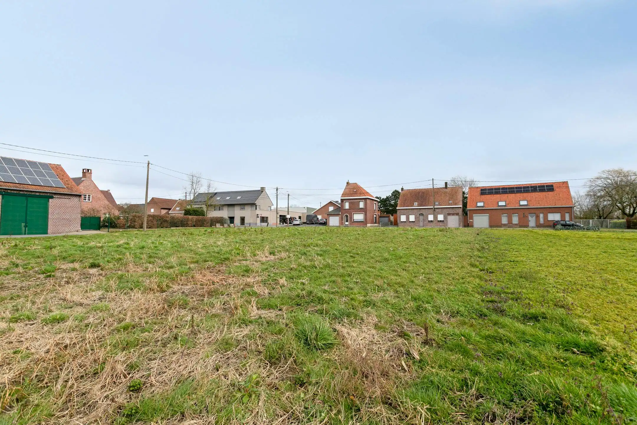 Ruim en strategisch gelegen perceel bouwgrond in Roeselare foto 6