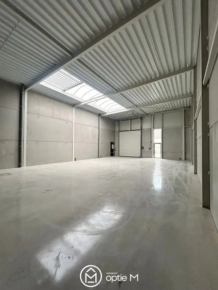 Moderne semi-industrieel pand te huur op een uitstekende locatie in Halen - perfect voor uw zakelijke groei. foto 12