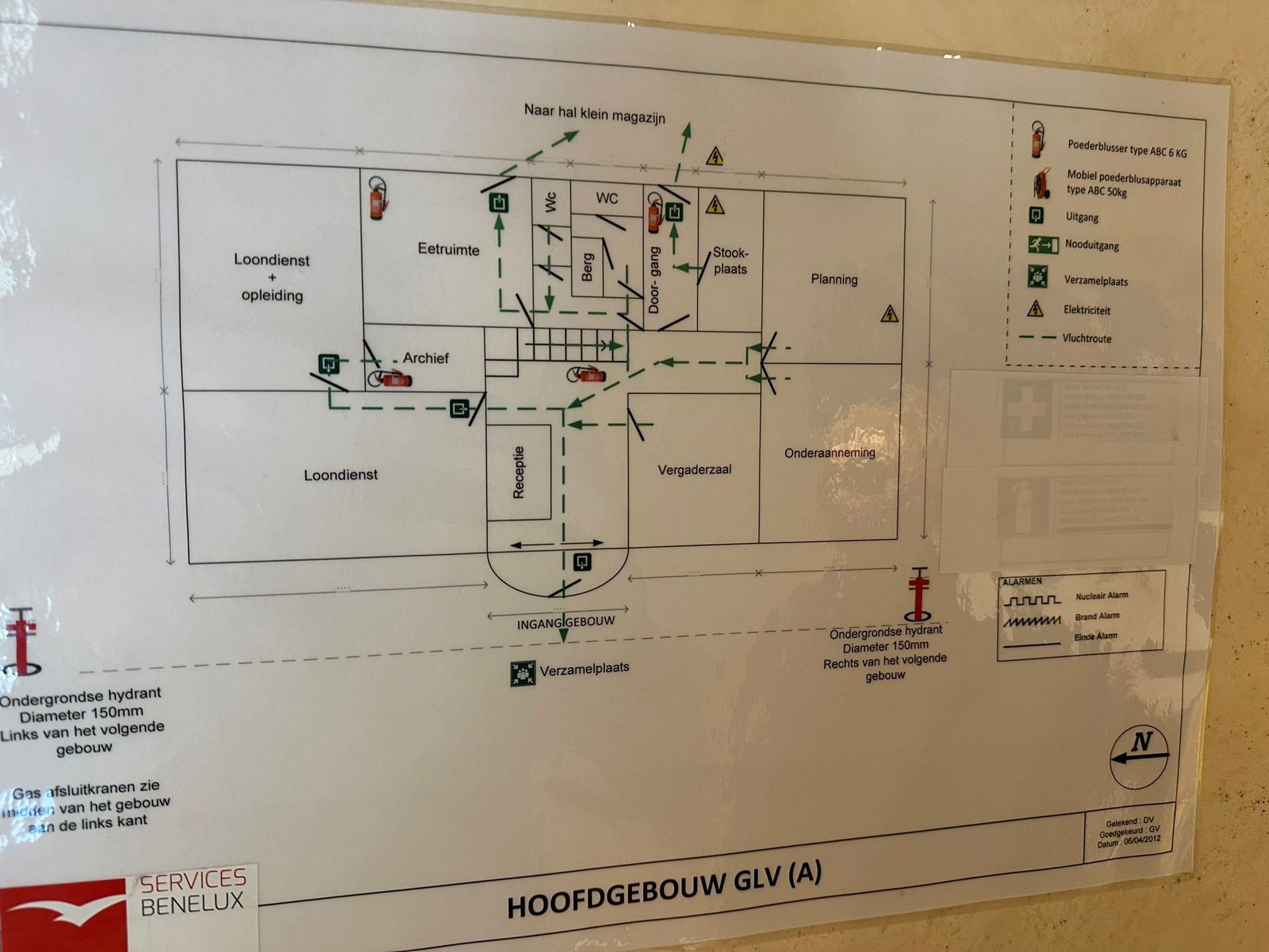 Te Huur Industriele Site: Kantoren en Magazijn te Verrebroek foto 6