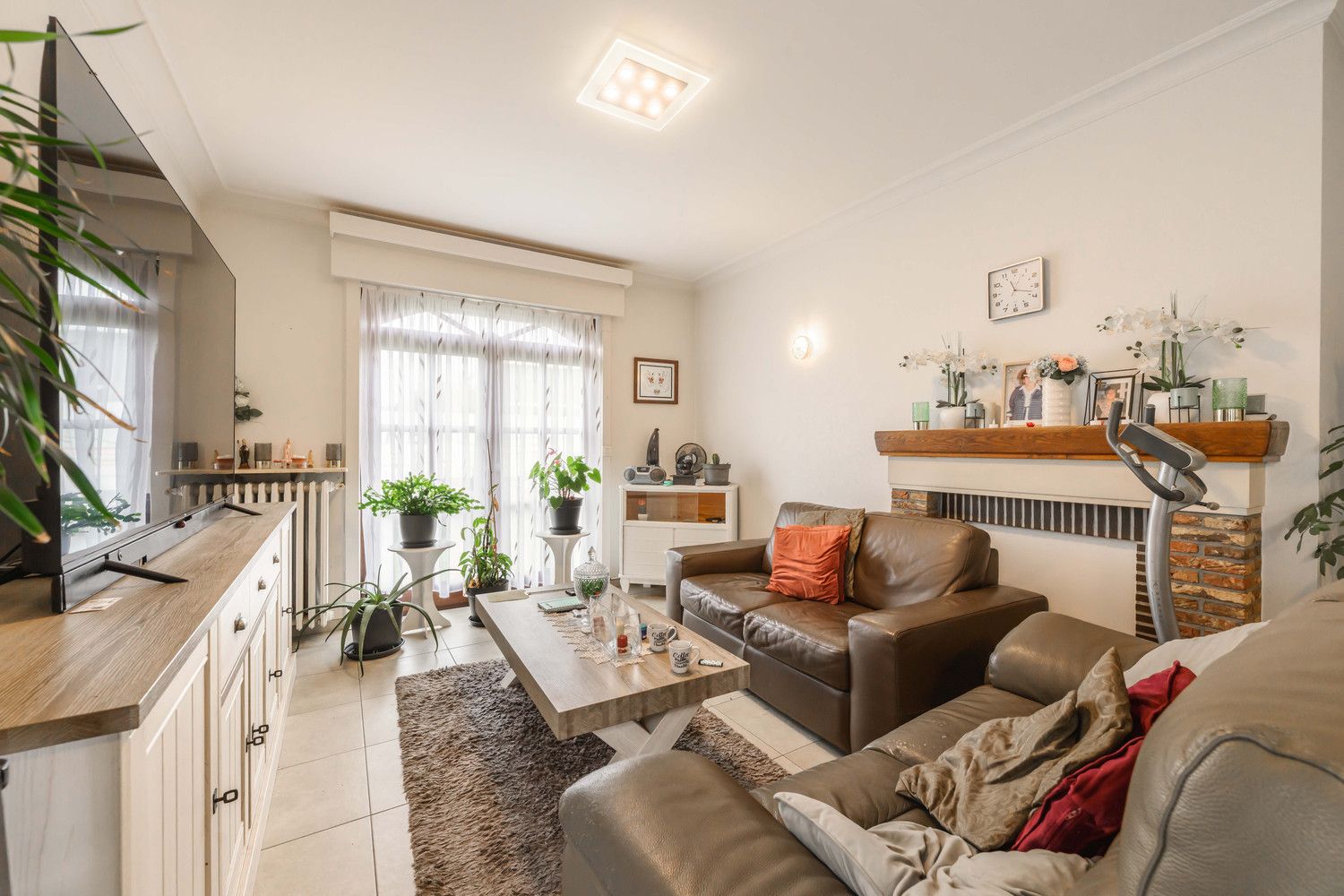 Gelijkvloers appartement te Harelbeke. foto 4