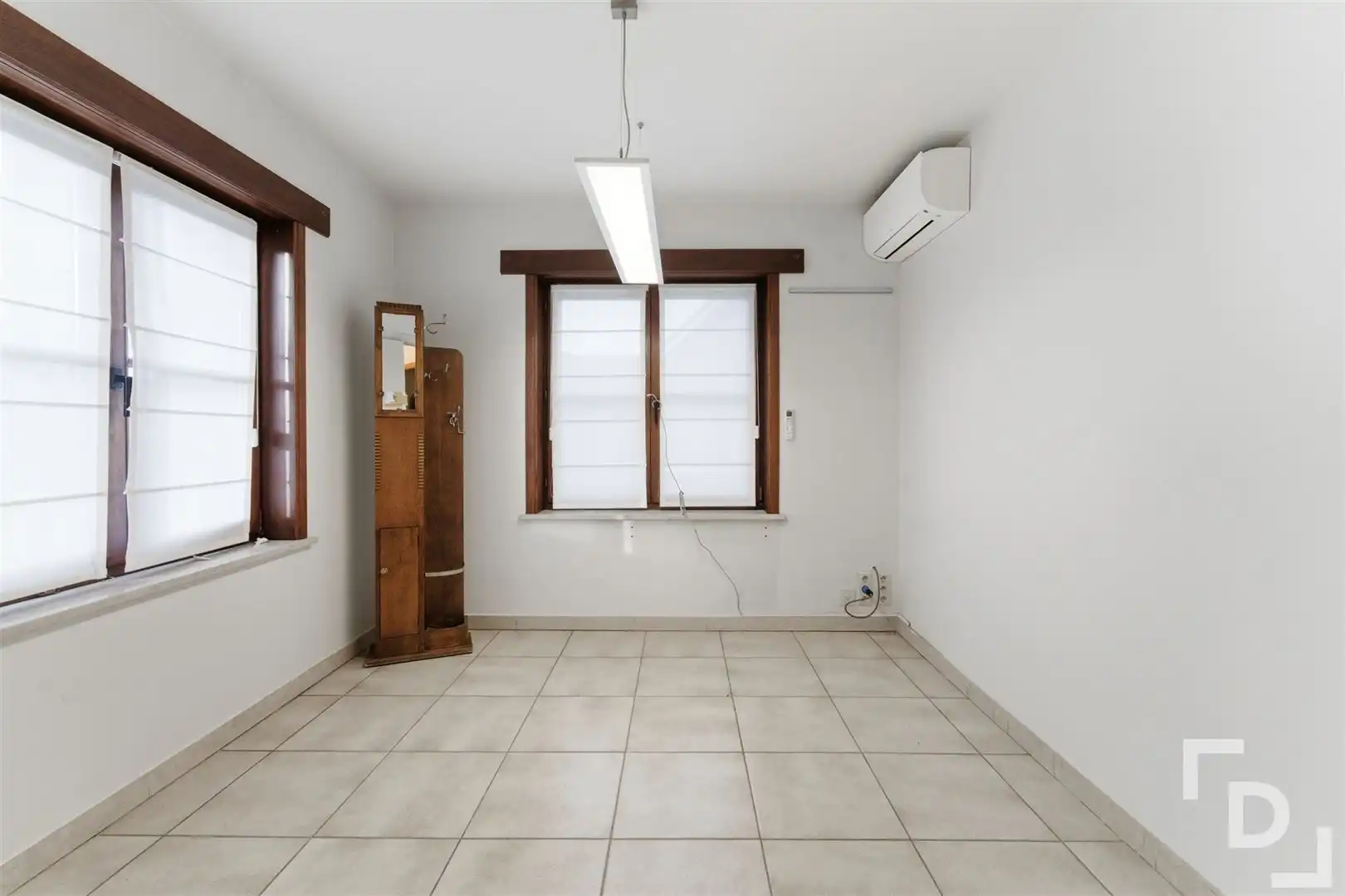 Ruime en energiezuinige villa te koop in Poperinge foto 31