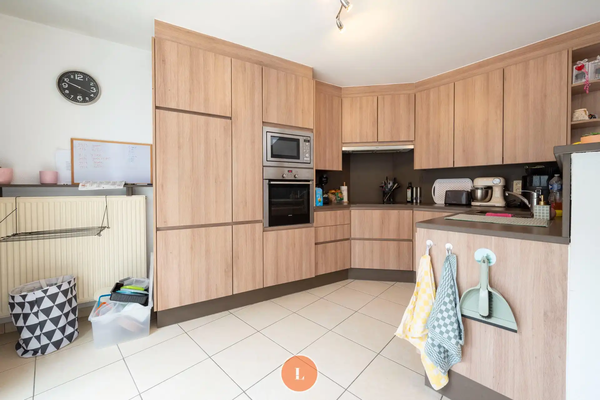 Instapklare woning met 3 slaapkamers en garage. foto 6