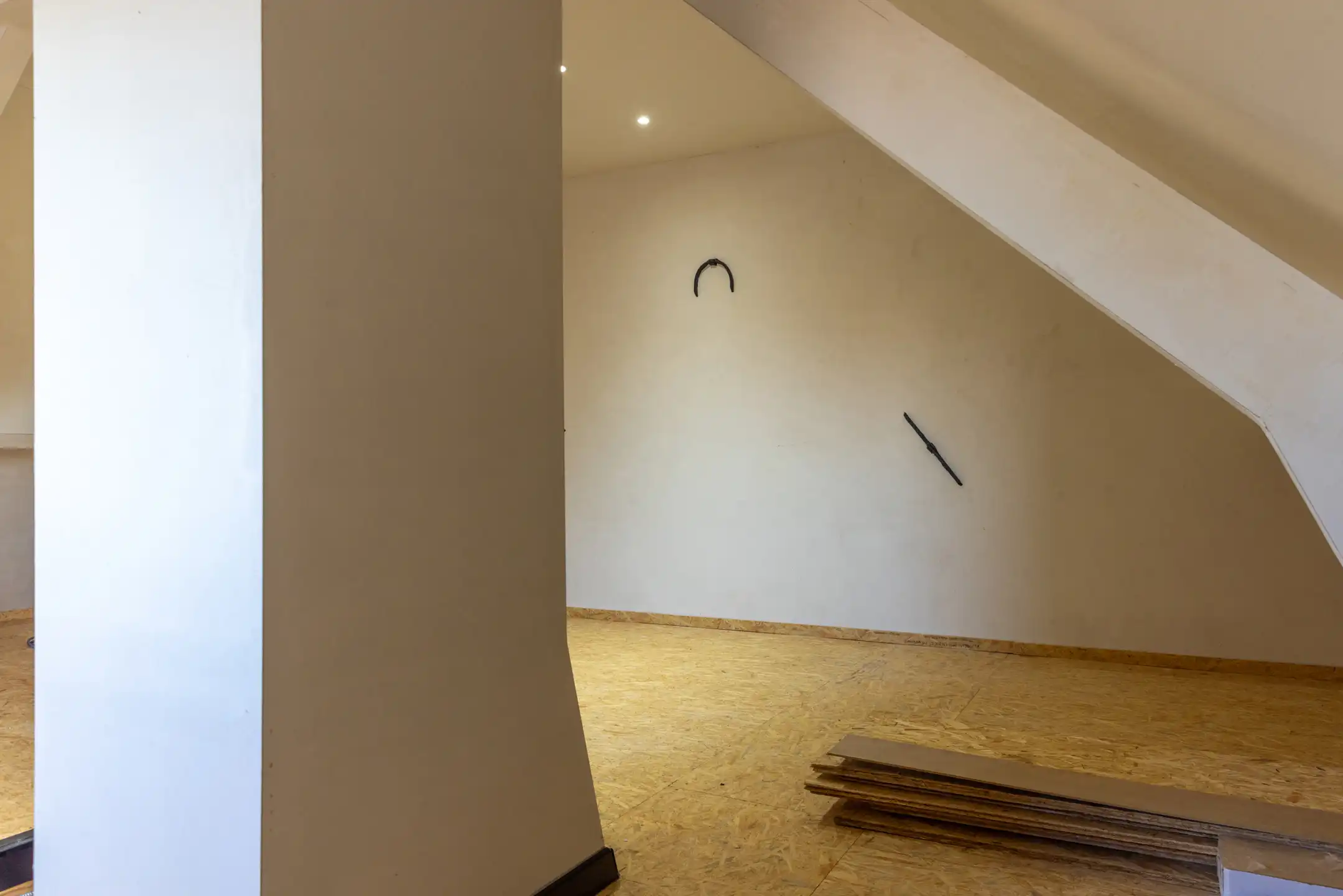 Half-open bebouwing met garage foto 14