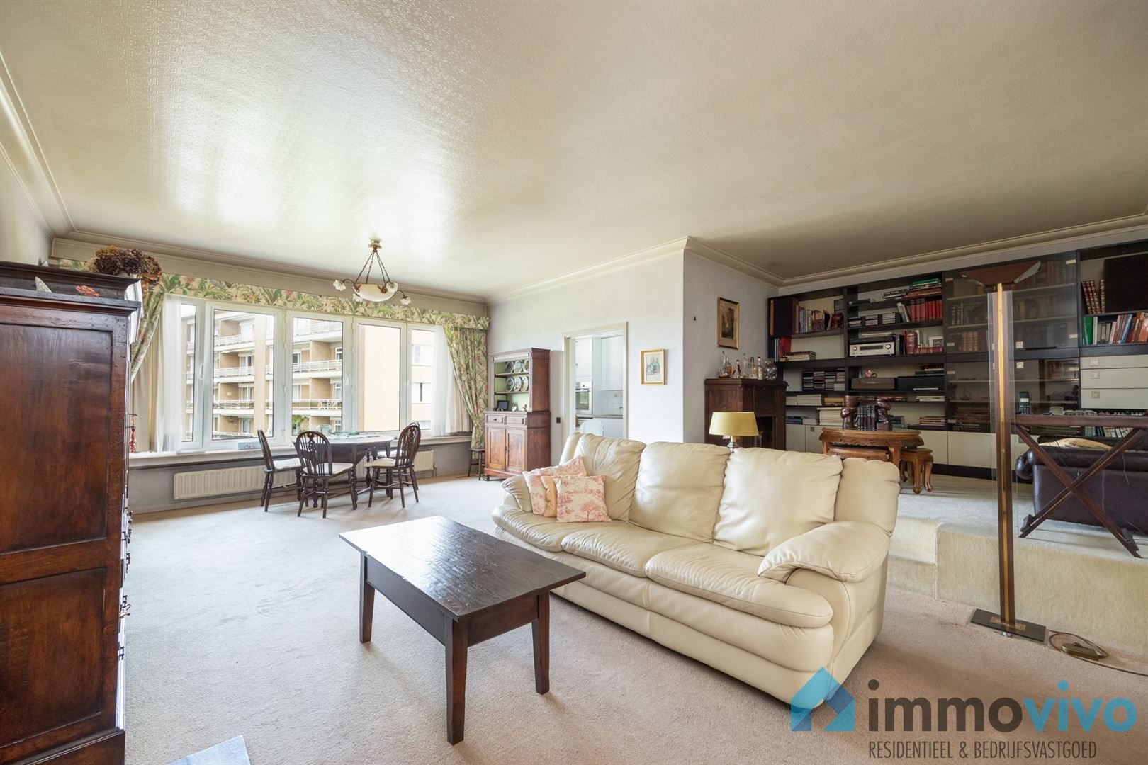 Groot appartement met aangenaam zuid-terras foto 7