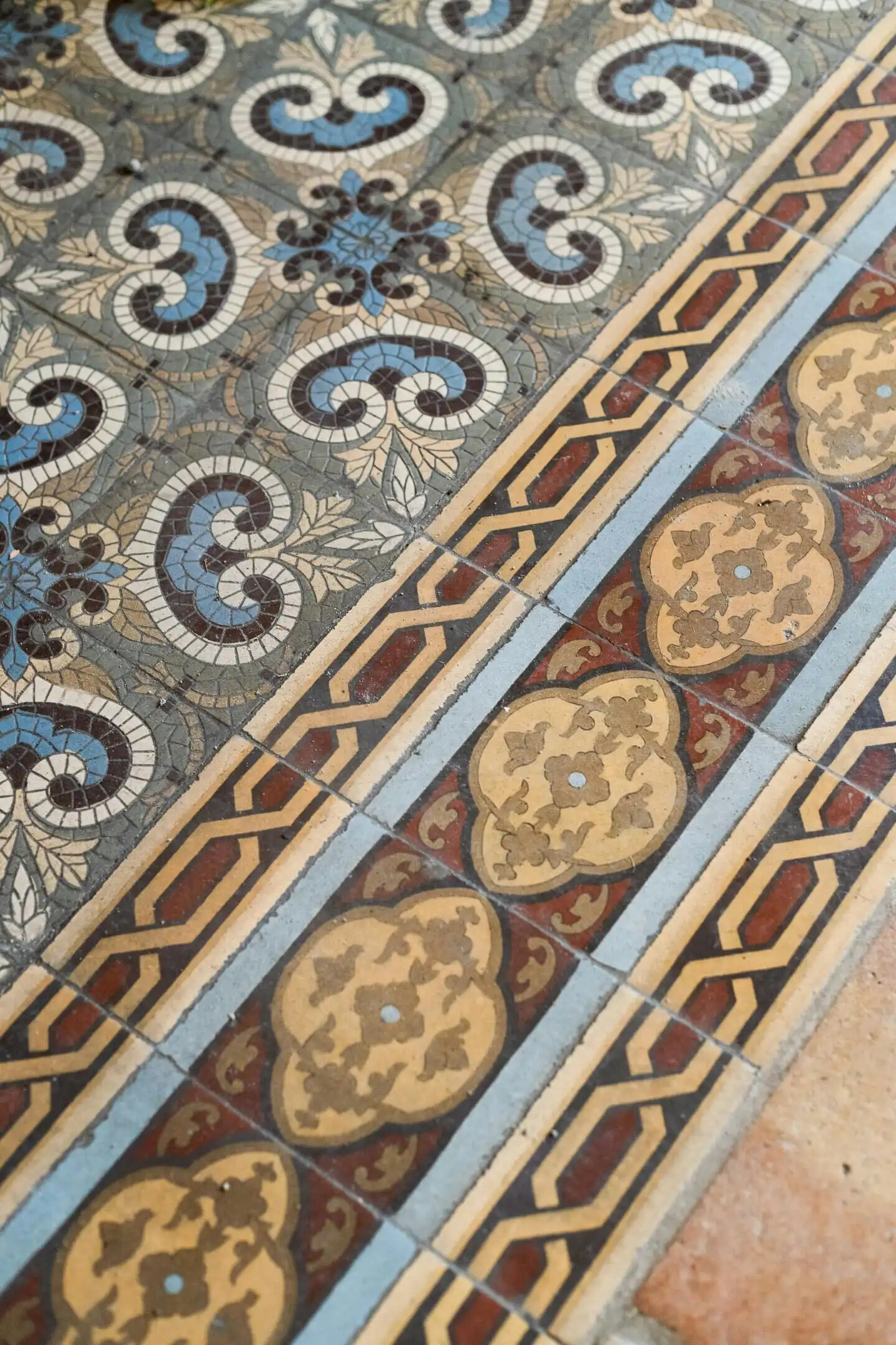 Uniek karaktervol pand met tal van mogelijkheden te Gistel foto 9