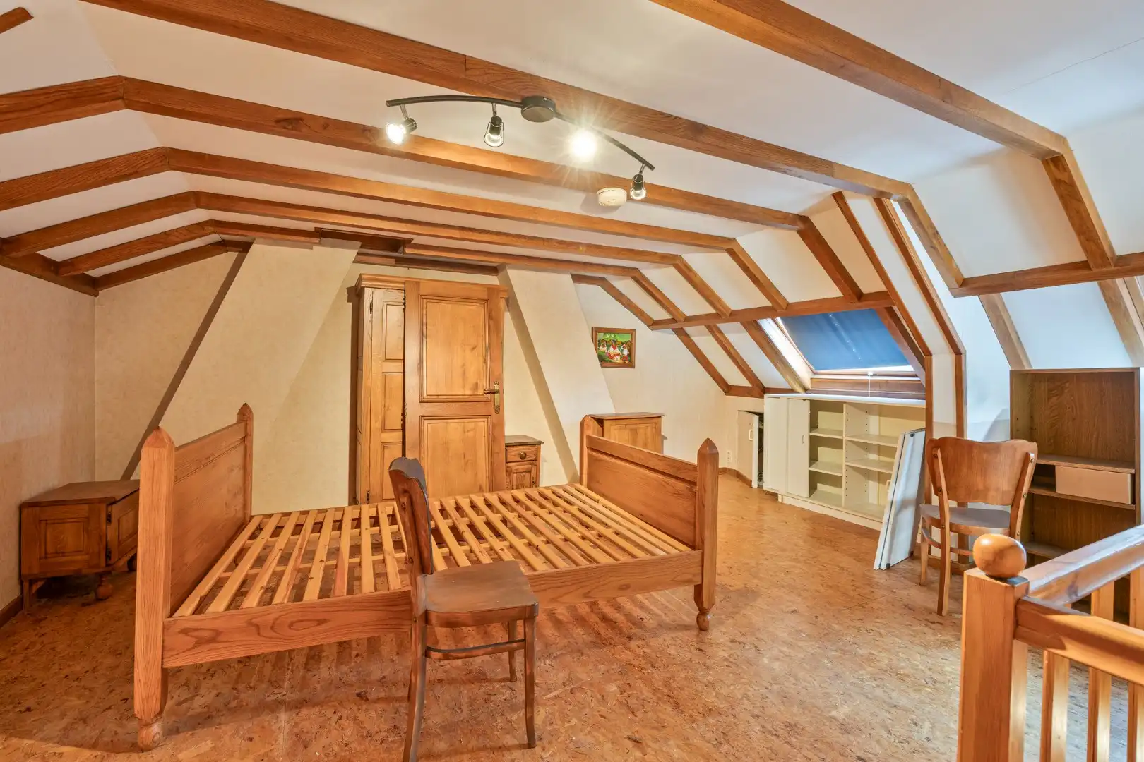 Te renoveren woning met 3/4 slpks in Mol - Ezaart  foto 12