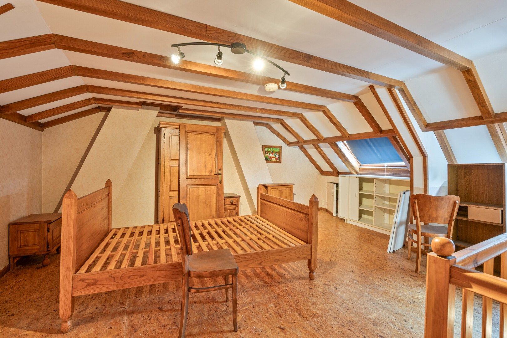 Te renoveren woning met 3/4 slpks in Mol - Ezaart  foto 12