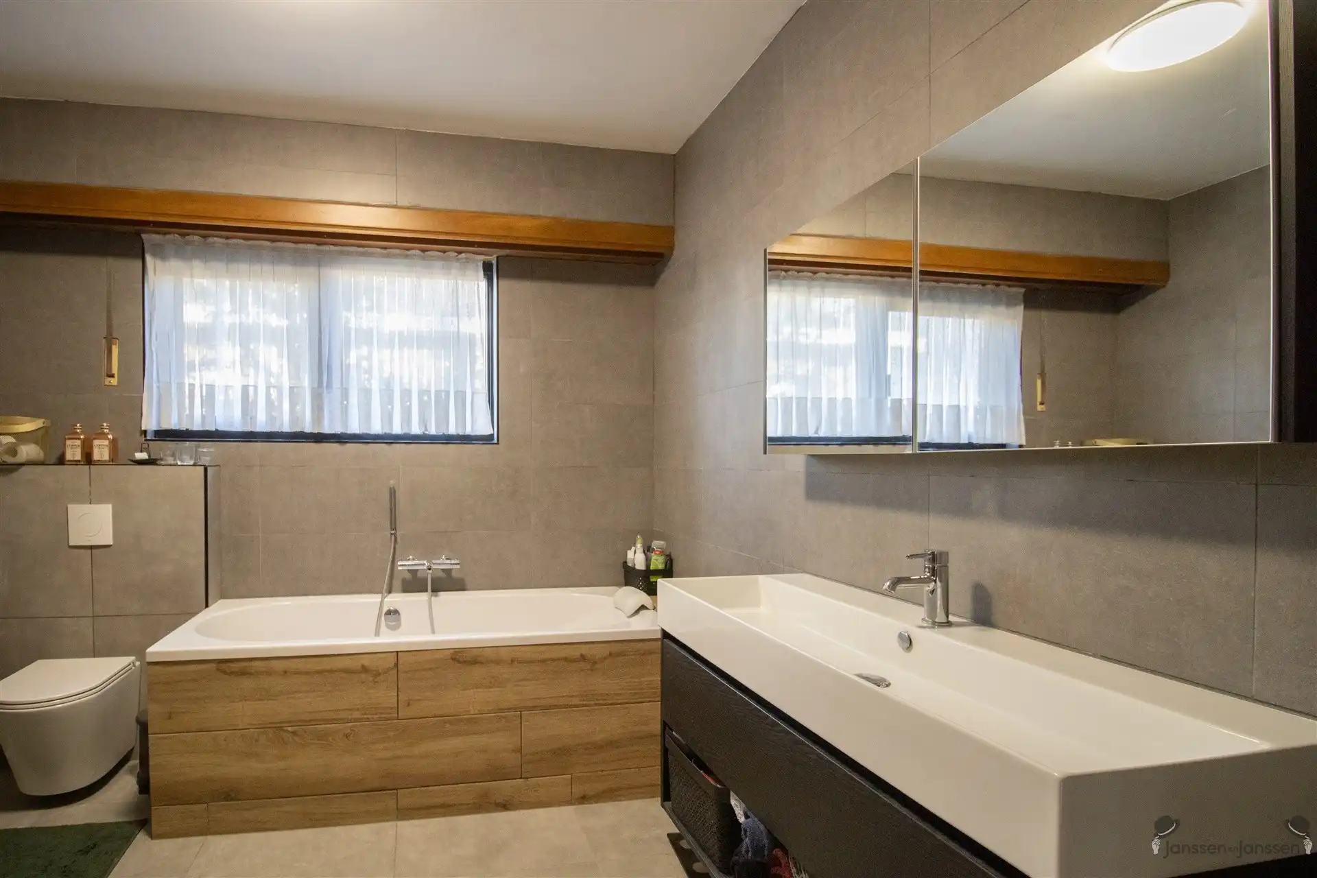 Gerenoveerde gelijkvloerswoning met 2 tot 3 slaapkamers op 760 m² foto 11