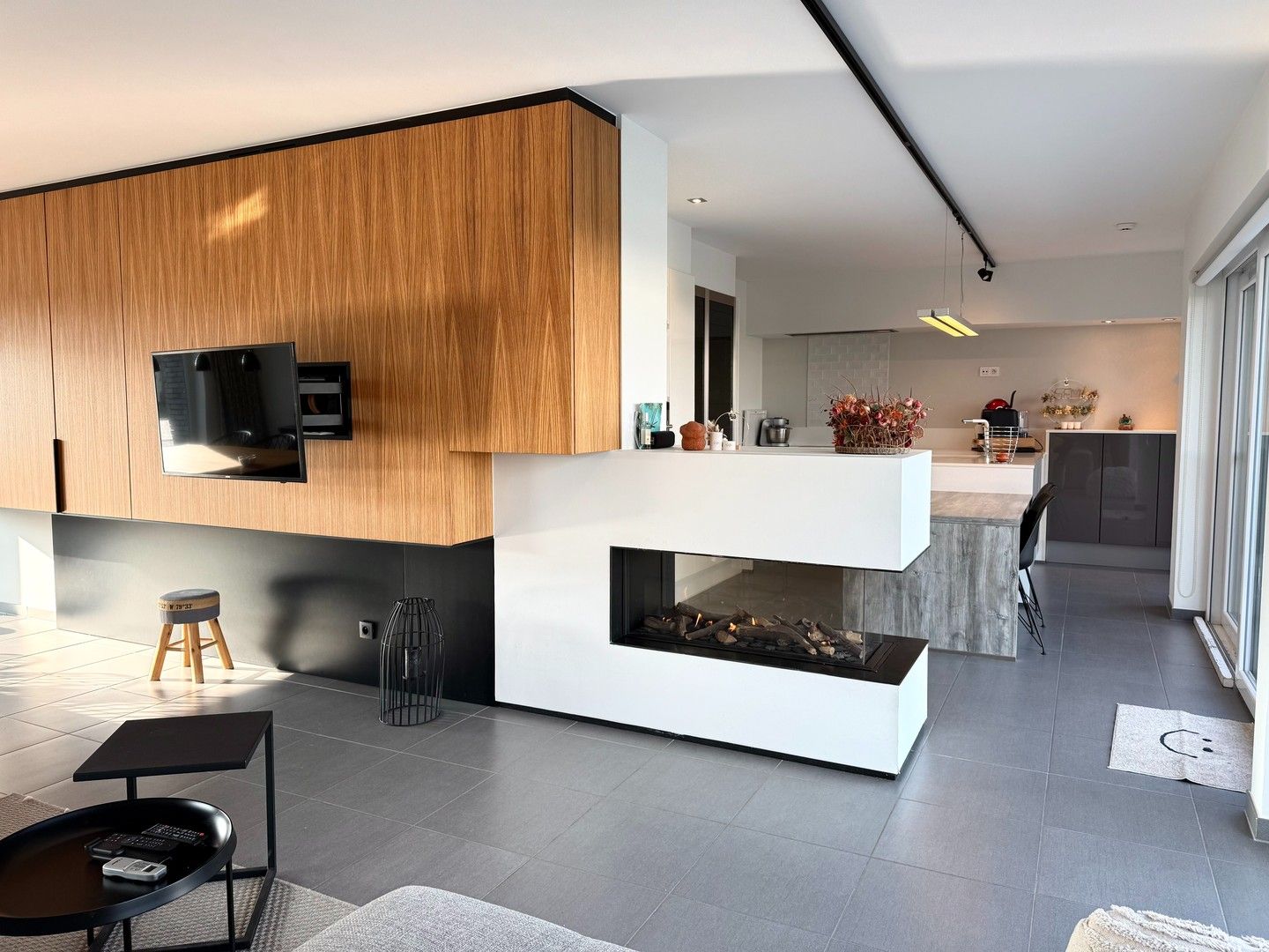 Zeer ruime instapklare én energiezuinige woning met zwemvijver vlak bij yachthaven. foto 5