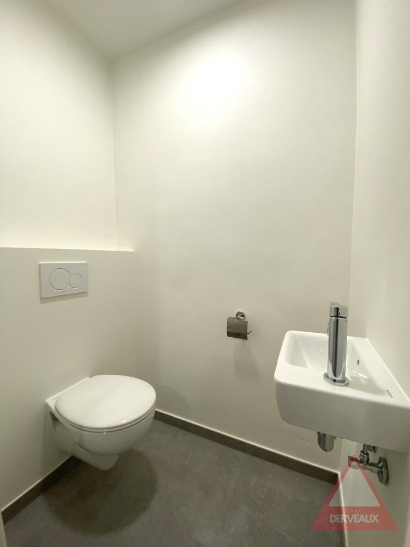 Zonnebeke – Nieuwbouwwoning met garage en 2 parkeerplaatsen foto 11