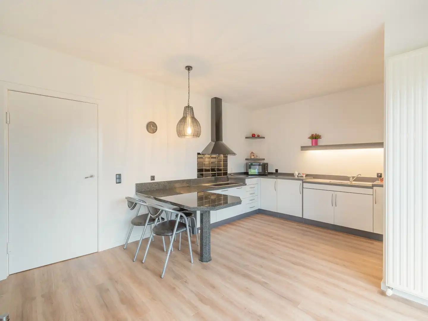 ✨ Gelijkvloerse open bebouwing met 3 slaapkamers foto 9