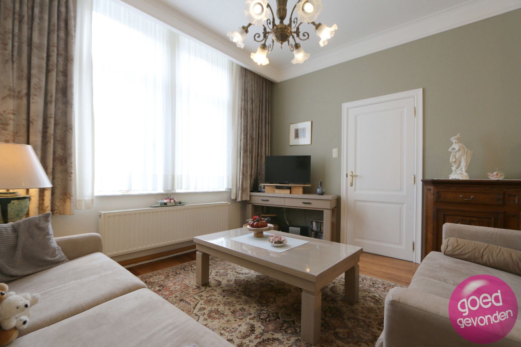 WONING - 3 SLK - 2 BDK - 2 LIVINGS - TUIN - TERRAS - CENTRUM foto 4