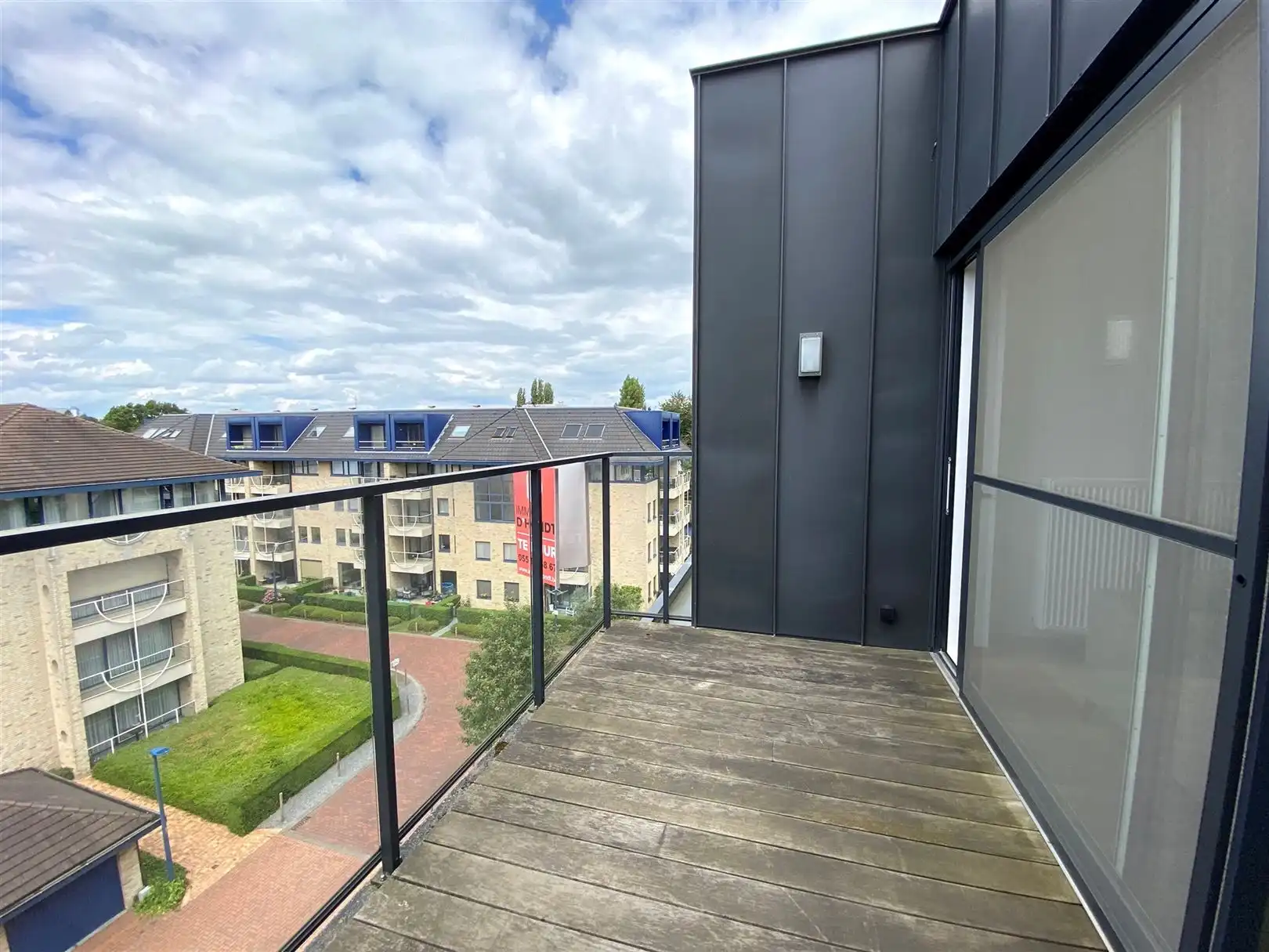 TE HUUR energiezuinig appartement met 2 slaapkamers. foto 11