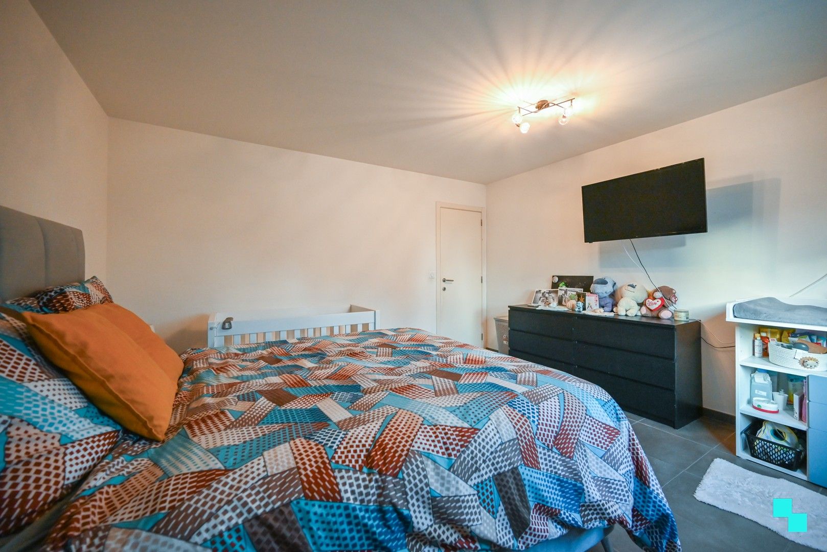 Energiezuinige woning met 4 slaapkamers nabij het centrum van Oostrozebeke foto 12